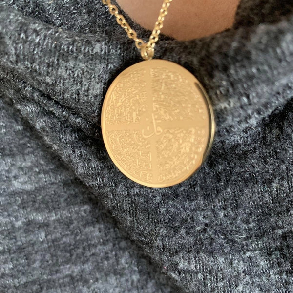4 QUL NECKLACE