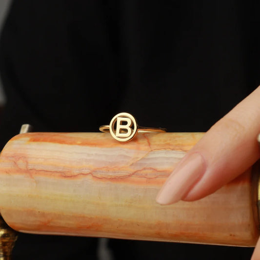 TINY SIGNET RING