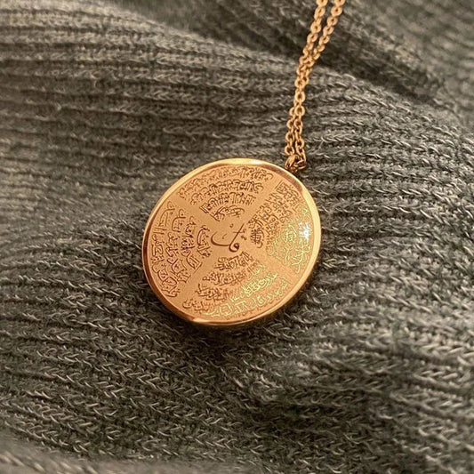 4 QUL NECKLACE