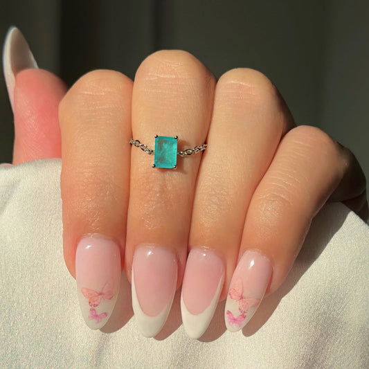 VINTAGE OPULENCE EMERALD RING