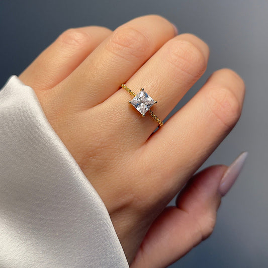 THE STARLIGHT RING